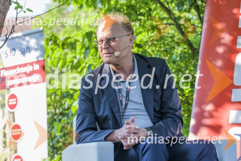  Janez  Škrabec, direktor Riko d.o.o., predsednik Slovensko-ruskega poslovnega sveta, častni konzul BelorusijeKočevsko Ribniški forum 2021