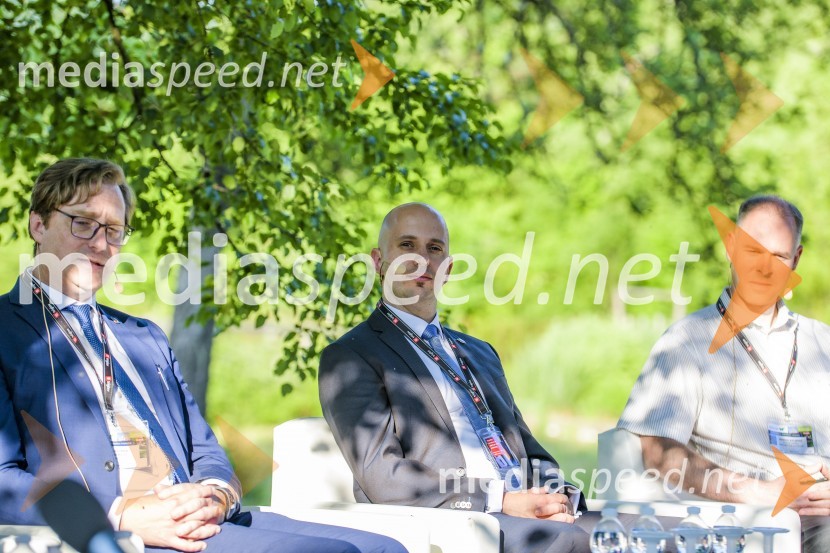  ... ;  Samo Pogorelc, župan občine Ribnica;  ... Kočevsko Ribniški forum 2021