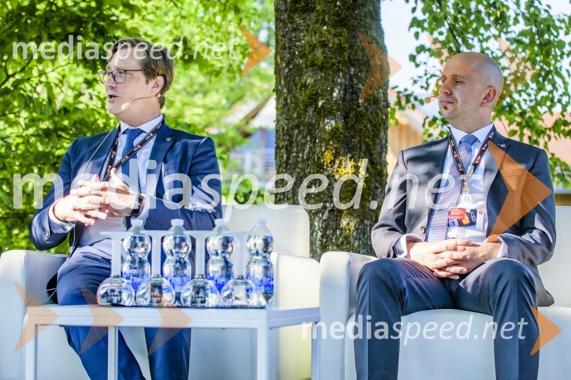 dr. Vladimir Prebilič, obramboslovec, župan občine Kočevje;  ... Kočevsko Ribniški forum 2021