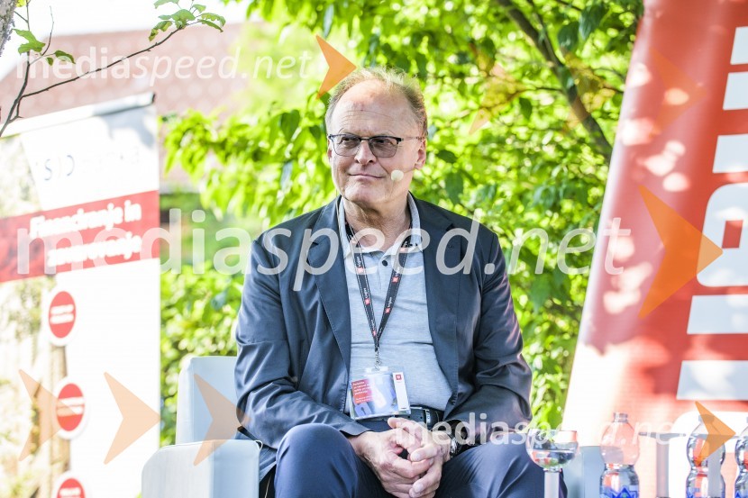  Janez  Škrabec, direktor Riko d.o.o., predsednik Slovensko-ruskega poslovnega sveta, častni konzul BelorusijeKočevsko Ribniški forum 2021