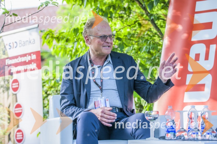  Janez  Škrabec, direktor Riko d.o.o., predsednik Slovensko-ruskega poslovnega sveta, častni konzul BelorusijeKočevsko Ribniški forum 2021