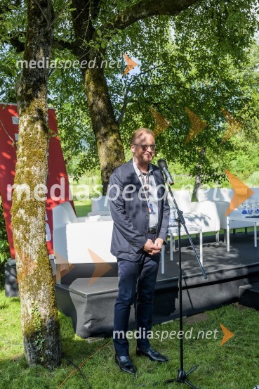  Janez  Škrabec, direktor Riko d.o.o., predsednik Slovensko-ruskega poslovnega sveta, častni konzul BelorusijeKočevsko Ribniški forum 2021