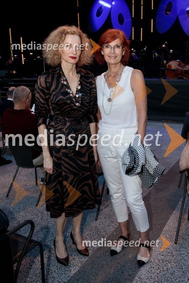  ... ;  Darinka Pavlič Kamien, strokovnjakinja za komuniciranjeOperna noč v Ljubljani