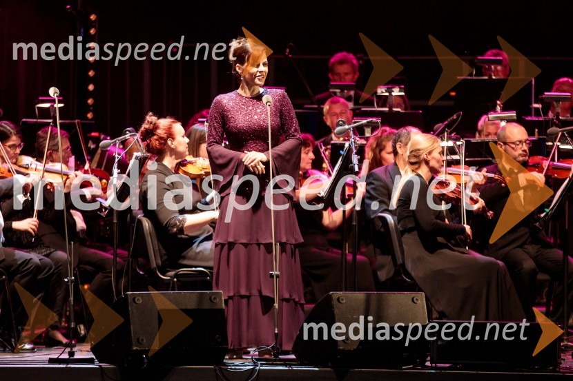  Valentina Čuden, operna pevkaOperna noč v Ljubljani