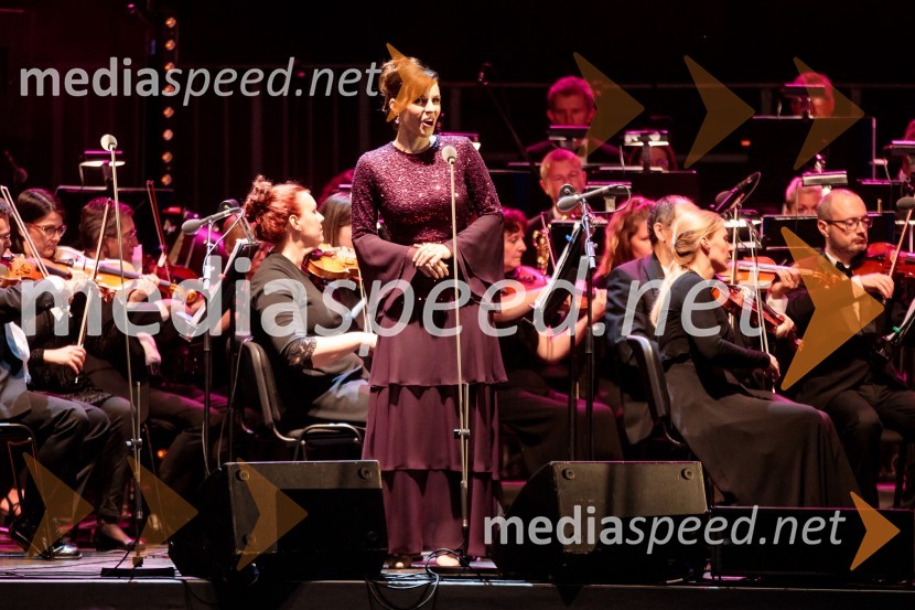  Valentina Čuden, operna pevkaOperna noč v Ljubljani