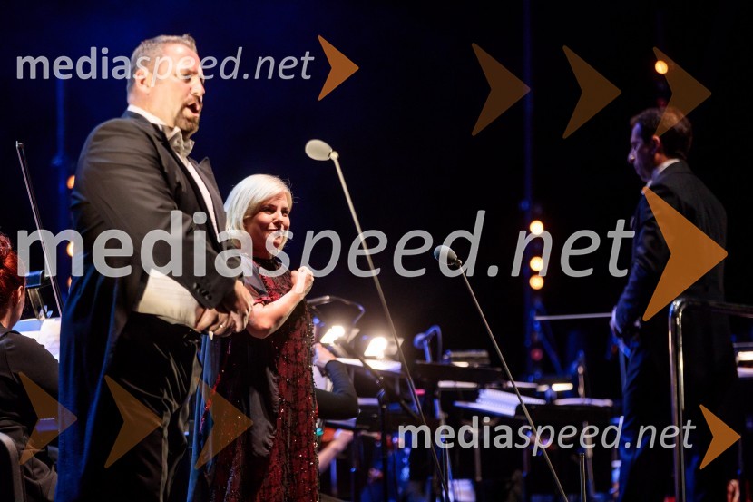  Jaki Jurgec, operni solist;  Petya Ivanova, operna solistkaOperna noč v Ljubljani