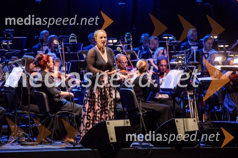  Sabina  Cvilak, operna pevkaOperna noč v Ljubljani