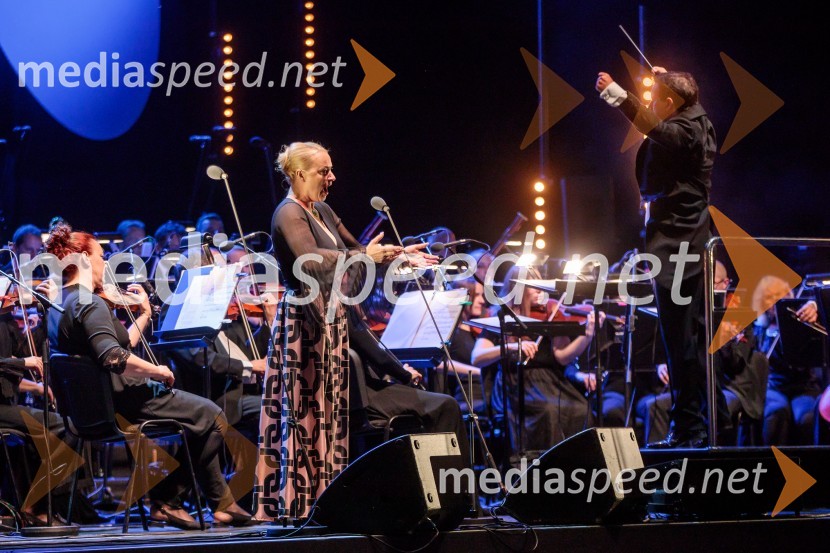  Sabina  Cvilak, operna pevkaOperna noč v Ljubljani