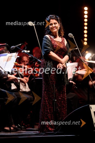  Irena  Petkova, operna pevkaOperna noč v Ljubljani