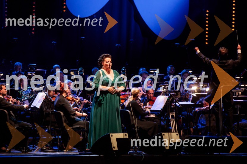  Rebeka Lokar, operna pevkaOperna noč v Ljubljani