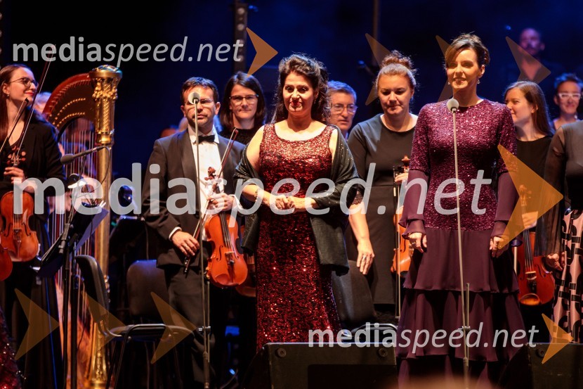  Irena  Petkova, operna pevka;  Valentina Čuden, operna pevkaOperna noč v Ljubljani