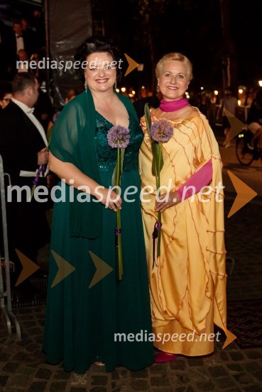  Rebeka Lokar, operna pevka;  Andreja Zakonjšek Krt, sopranistkaOperna noč v Ljubljani