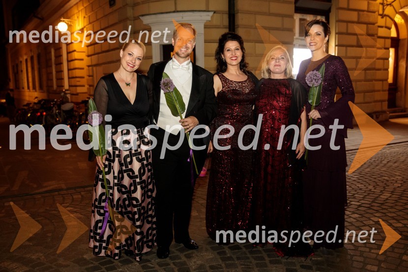  Sabina  Cvilak, operna pevka;  Martin Sušnik, operni solist;  Irena  Petkova, operna pevka;  Petya Ivanova, operna solistka;  Valentina Čuden, operna pevkaOperna noč v Ljubljani