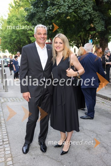  Aleksander Saša Arsenovič, župan, Mestna občina Maribor;  Katja Arsenovič, direktorica Rožmarin Hospitality Group56. Festival Borštnikovo srečanje, otvoritev