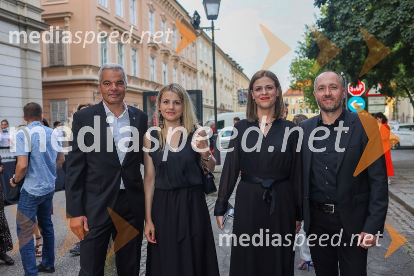  Aleksander Saša Arsenovič, župan, Mestna občina Maribor;  Katja Arsenovič, direktorica Rožmarin Hospitality Group;  Emina Koren Mirkovič;  Gregor Reichenberg,  podžupan MOM za področje arhitekture in prostora56. Festival Borštnikovo srečanje, otvoritev