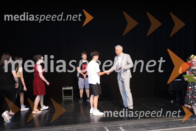 Župan MOM Saša Arsenovič podelil priznanja najuspešnejšim učencem in dijakom