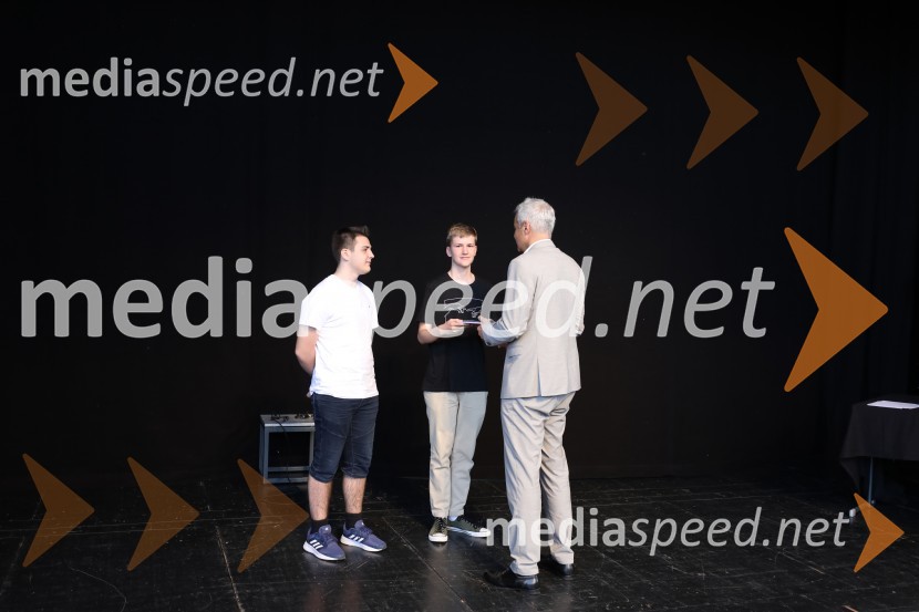 Župan MOM Saša Arsenovič podelil priznanja najuspešnejšim učencem in dijakom