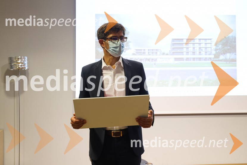  Matjaž Rakovec, župan Mestne občine KranjIzgradnja doma upokojencev Kranj, natečajne rešitve