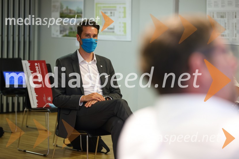  Janez Černe, podžupan Mestne občine KranjIzgradnja doma upokojencev Kranj, natečajne rešitve