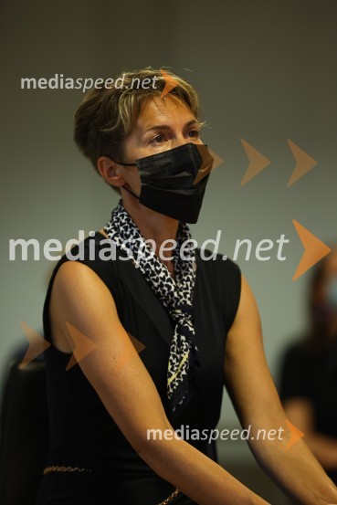 Izgradnja doma upokojencev Kranj, natečajne rešitve