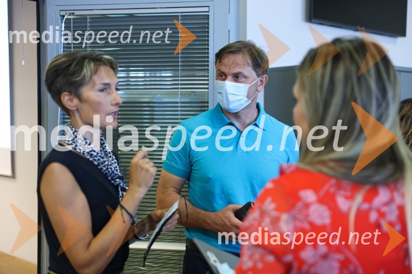 Izgradnja doma upokojencev Kranj, natečajne rešitve