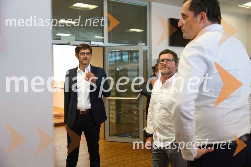  Matjaž Rakovec, župan Mestne občine Kranj;  ... Izgradnja doma upokojencev Kranj, natečajne rešitve