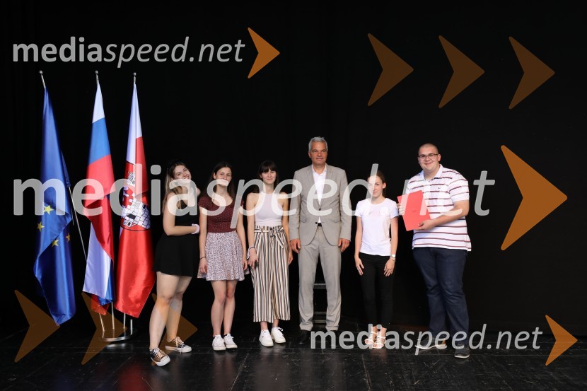 Župan MOM Saša Arsenovič podelil priznanja najuspešnejšim učencem in dijakom