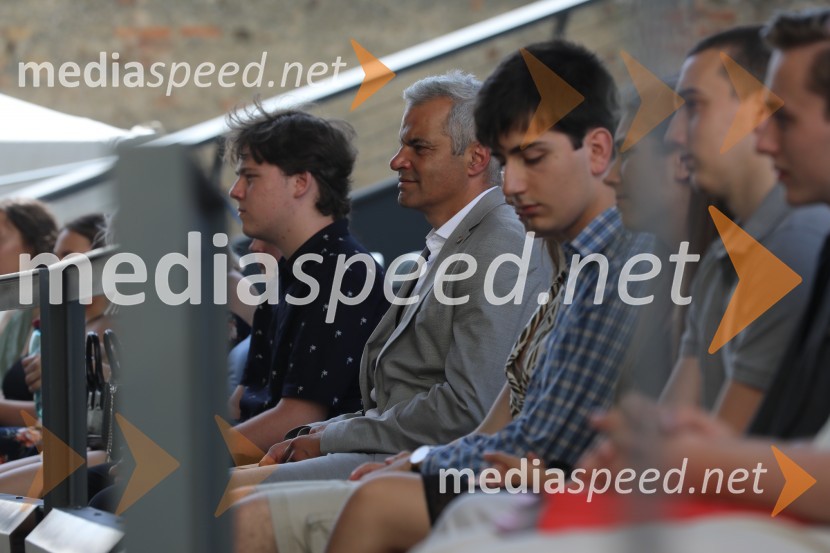 Župan MOM Saša Arsenovič podelil priznanja najuspešnejšim učencem in dijakom