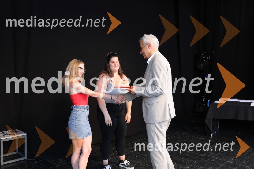 Župan MOM Saša Arsenovič podelil priznanja najuspešnejšim učencem in dijakom