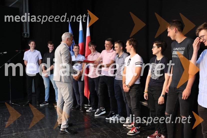 Župan MOM Saša Arsenovič podelil priznanja najuspešnejšim učencem in dijakom