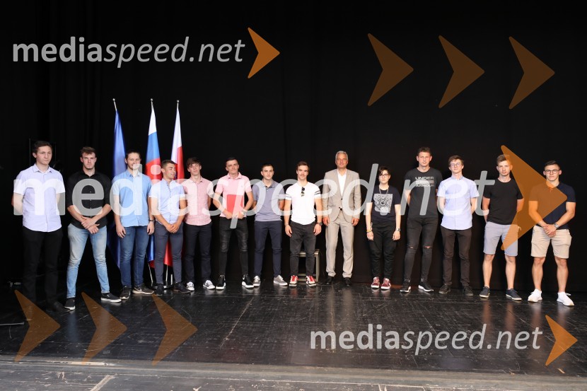 Župan MOM Saša Arsenovič podelil priznanja najuspešnejšim učencem in dijakom