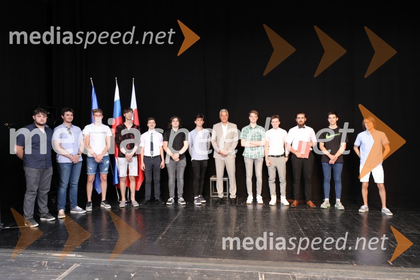 Župan MOM Saša Arsenovič podelil priznanja najuspešnejšim učencem in dijakom