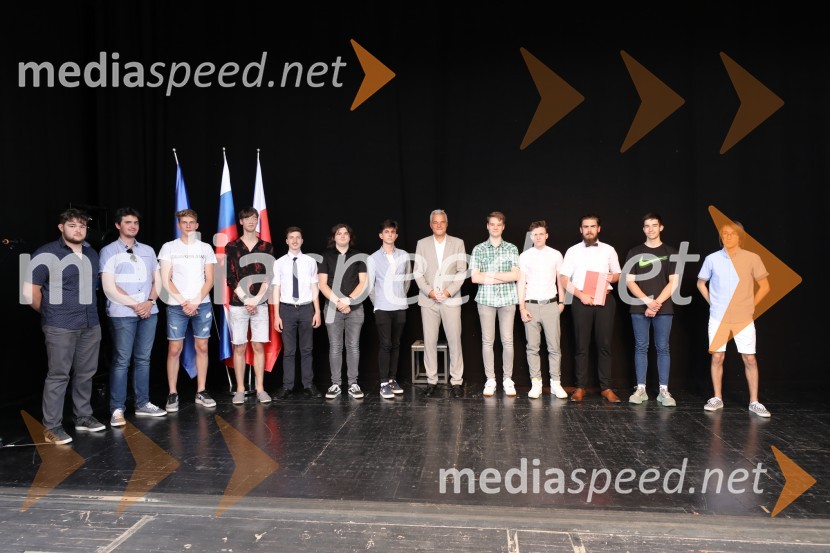 Župan MOM Saša Arsenovič podelil priznanja najuspešnejšim učencem in dijakom