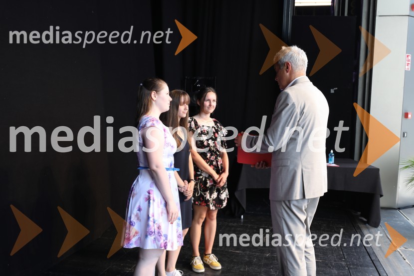 Župan MOM Saša Arsenovič podelil priznanja najuspešnejšim učencem in dijakom