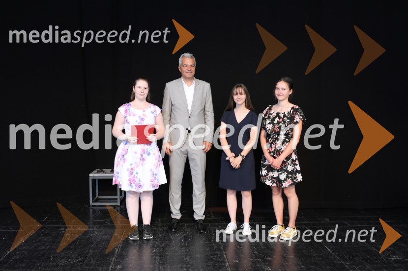 Župan MOM Saša Arsenovič podelil priznanja najuspešnejšim učencem in dijakom