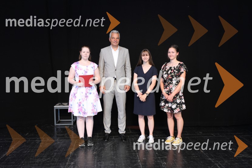 Župan MOM Saša Arsenovič podelil priznanja najuspešnejšim učencem in dijakom