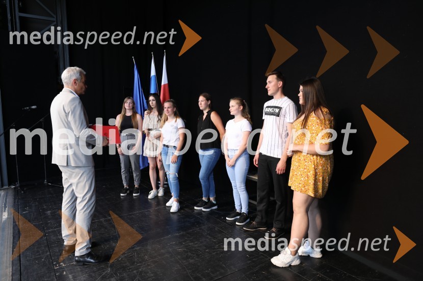 Župan MOM Saša Arsenovič podelil priznanja najuspešnejšim učencem in dijakom