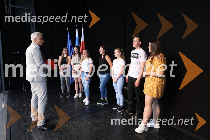 Župan MOM Saša Arsenovič podelil priznanja najuspešnejšim učencem in dijakom