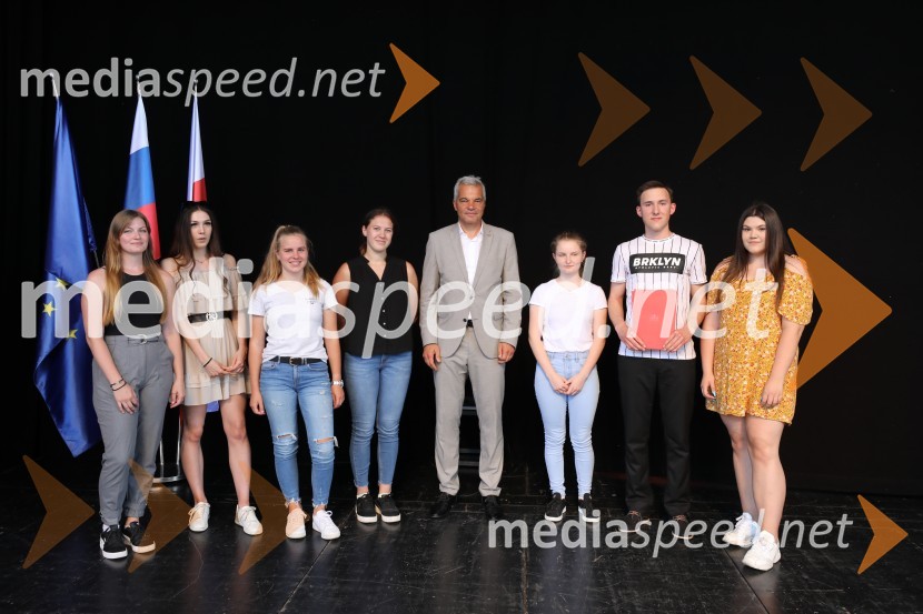 Župan MOM Saša Arsenovič podelil priznanja najuspešnejšim učencem in dijakom