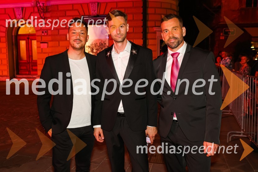  Mihael Strniša, Eroika Aromatika;  Gašper Banovec, Eroika Aromatika;  Blaž Gantar, tenoristPoletna noč 2021, poklon Tadeju Hrušovarju