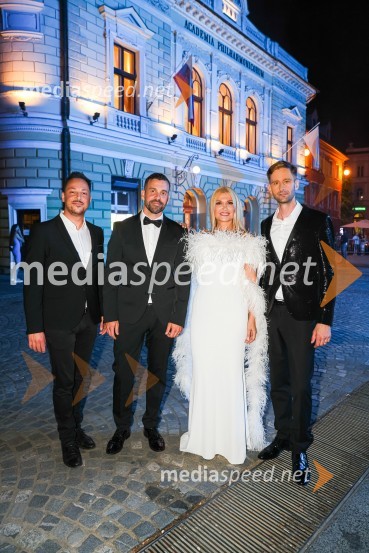  Mihael Strniša, Eroika Aromatika;  Blaž Gantar, tenorist;  Helena Blagne, pevka;  Gašper Banovec, Eroika AromatikaPoletna noč 2021, poklon Tadeju Hrušovarju