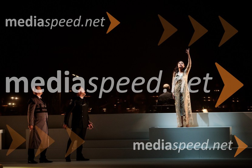  Rossana Potenza, operna pevkaTosca, premiera SNG Opera in balet Ljubljana
