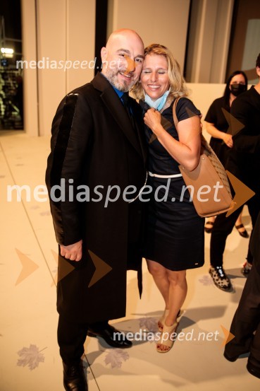  Jože Vidic, operni pevec, bariton, Slovenski oktet;  ... Tosca, premiera SNG Opera in balet Ljubljana