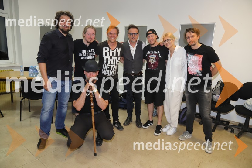  ... ;  ... ;  Zlatan Stipišić - Gibonni, pevec;  ... ;  ... ;  ... ;  ... ;  Jure Kopušar, igralecFestival Lent 2021, otvoritev