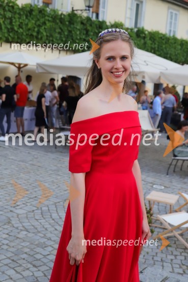  Neža Jarc, Mariborska vinska kraljica 2020Festival Lent 2021, otvoritev