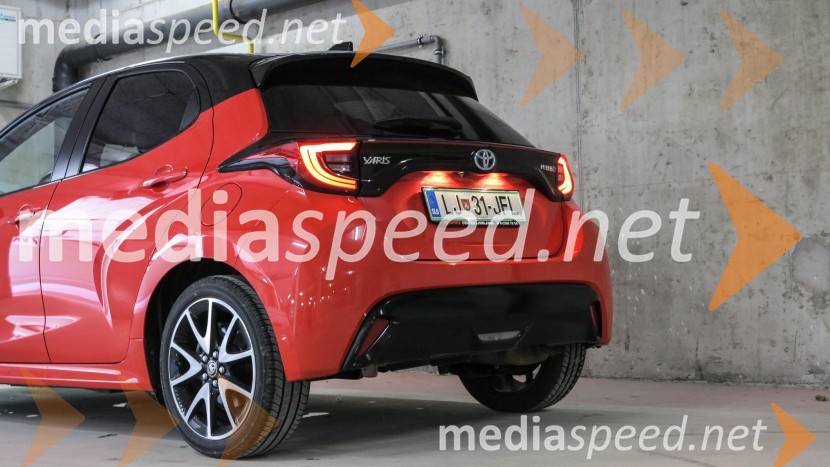 Toyota Yaris Style hibrid