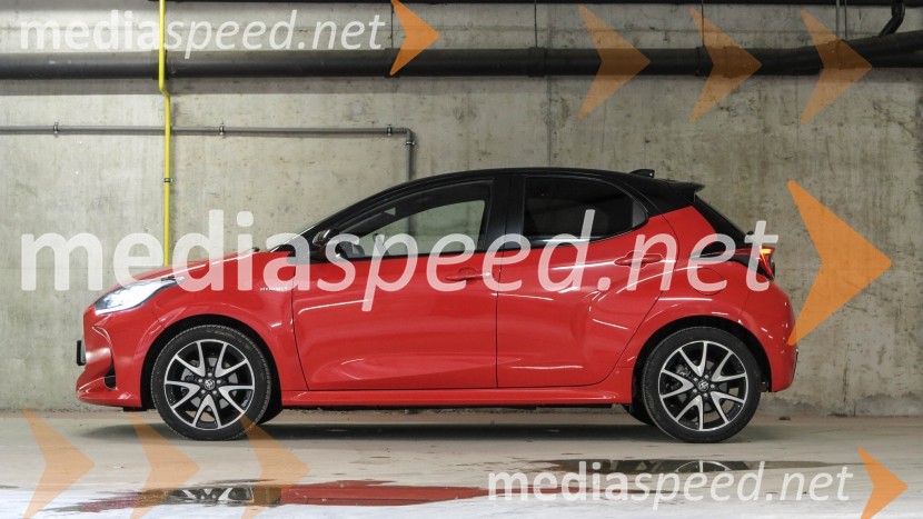 Toyota Yaris Style hibrid