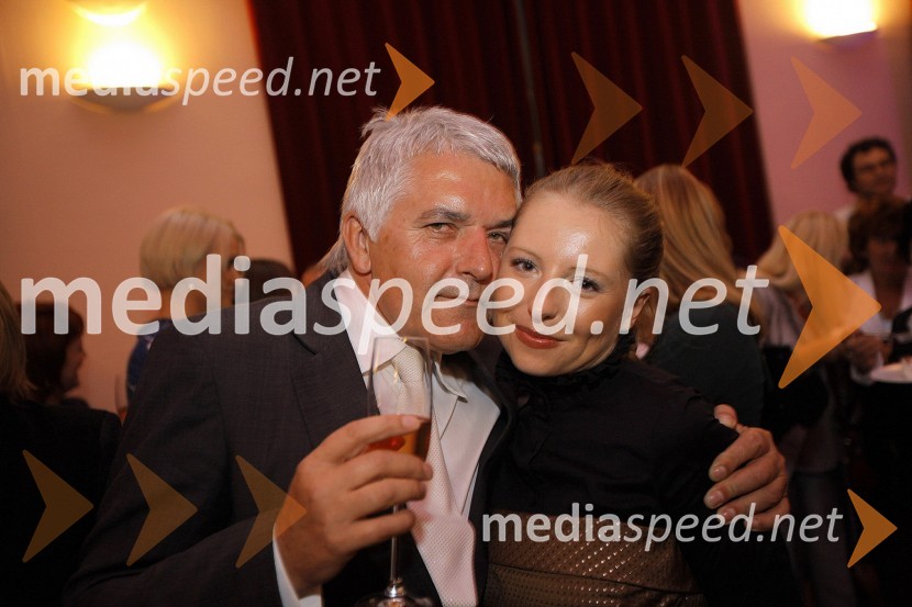 Peter Thaler, modni oblikovalec ter lastnik lastnik blagovne znamke Egoist in Hajdi Korošec, nekdanja pevkaModni navdihi, gala modna revija ob 10. obletnici