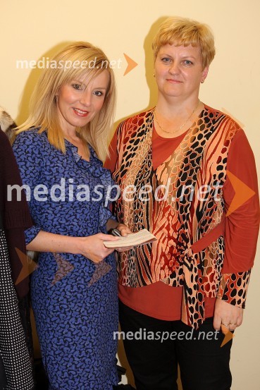 Darja Hlade, moderatorka in povezovalka modne revije ter ...Mondeno v Mondu - modna revija