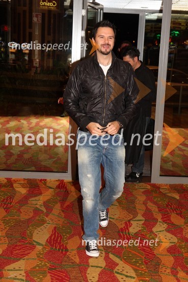 Petar Grašo, hrvaški pevecMondeno v Mondu - modna revija